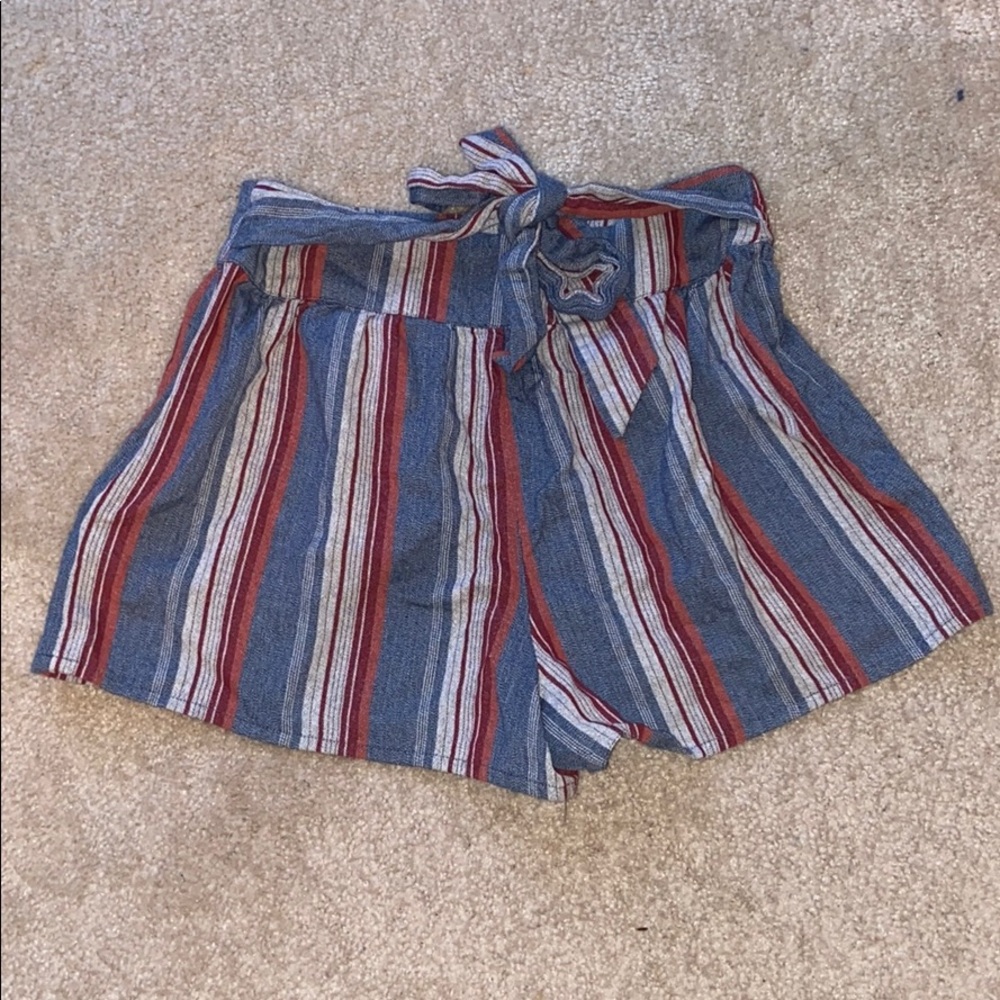 linen shorts!